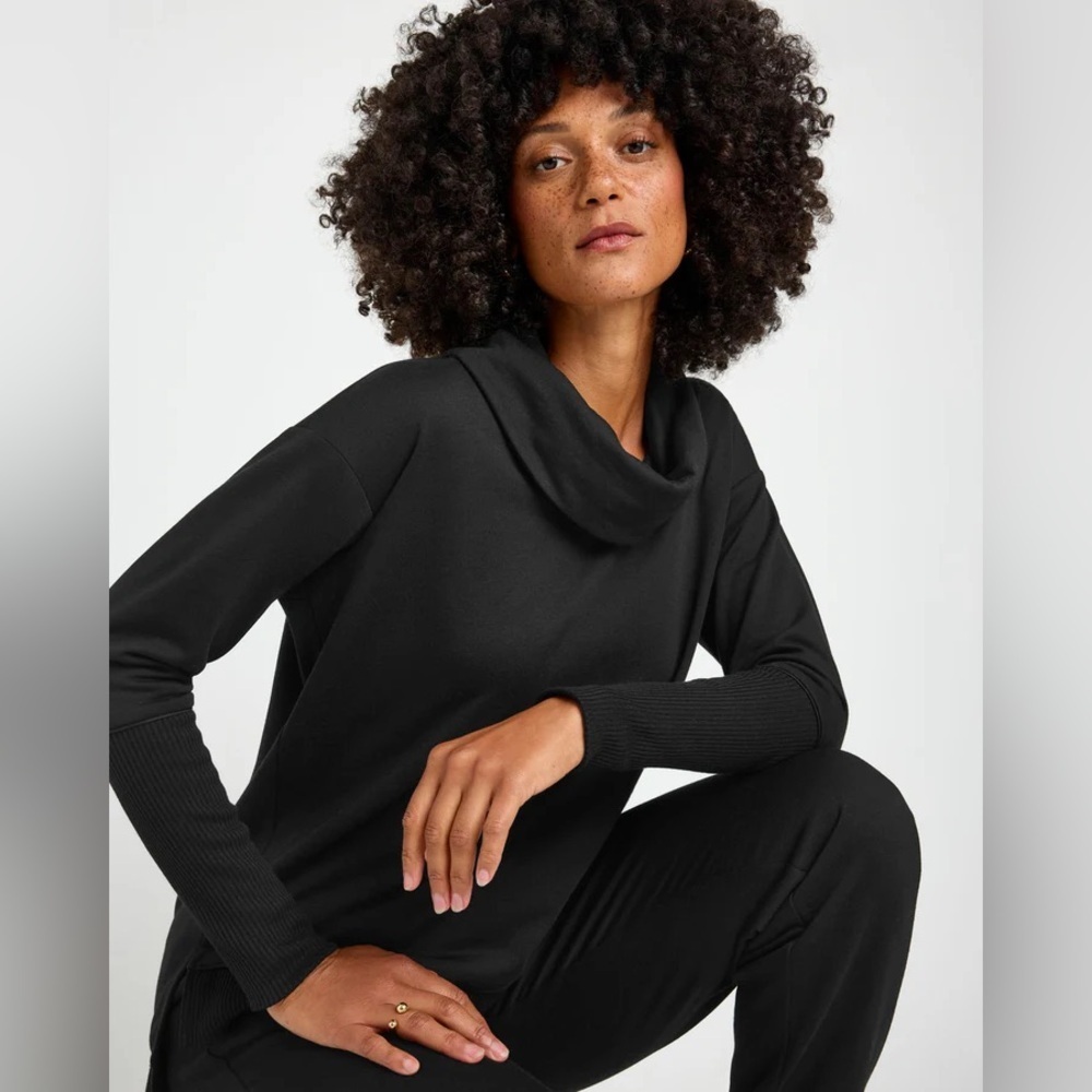 NWT SPLENDID (XS) Soft Fleece Plush Cowl Neck Pullover Casual Stretch Luxury
